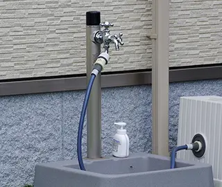 屋外の水回り設備